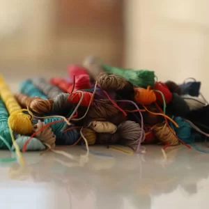 راهنمای خرید نخ موم‌خورده